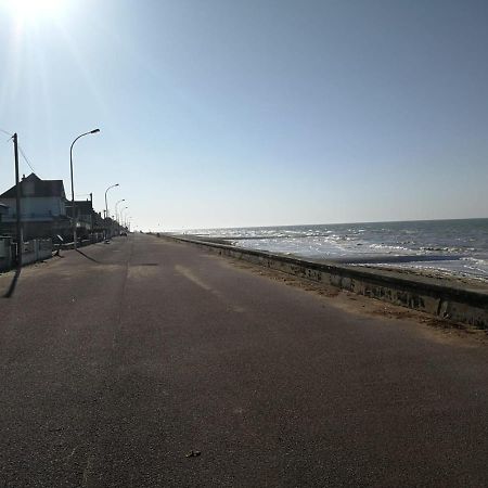 La Croisette Apartment Bernieres-sur-Mer Exterior photo